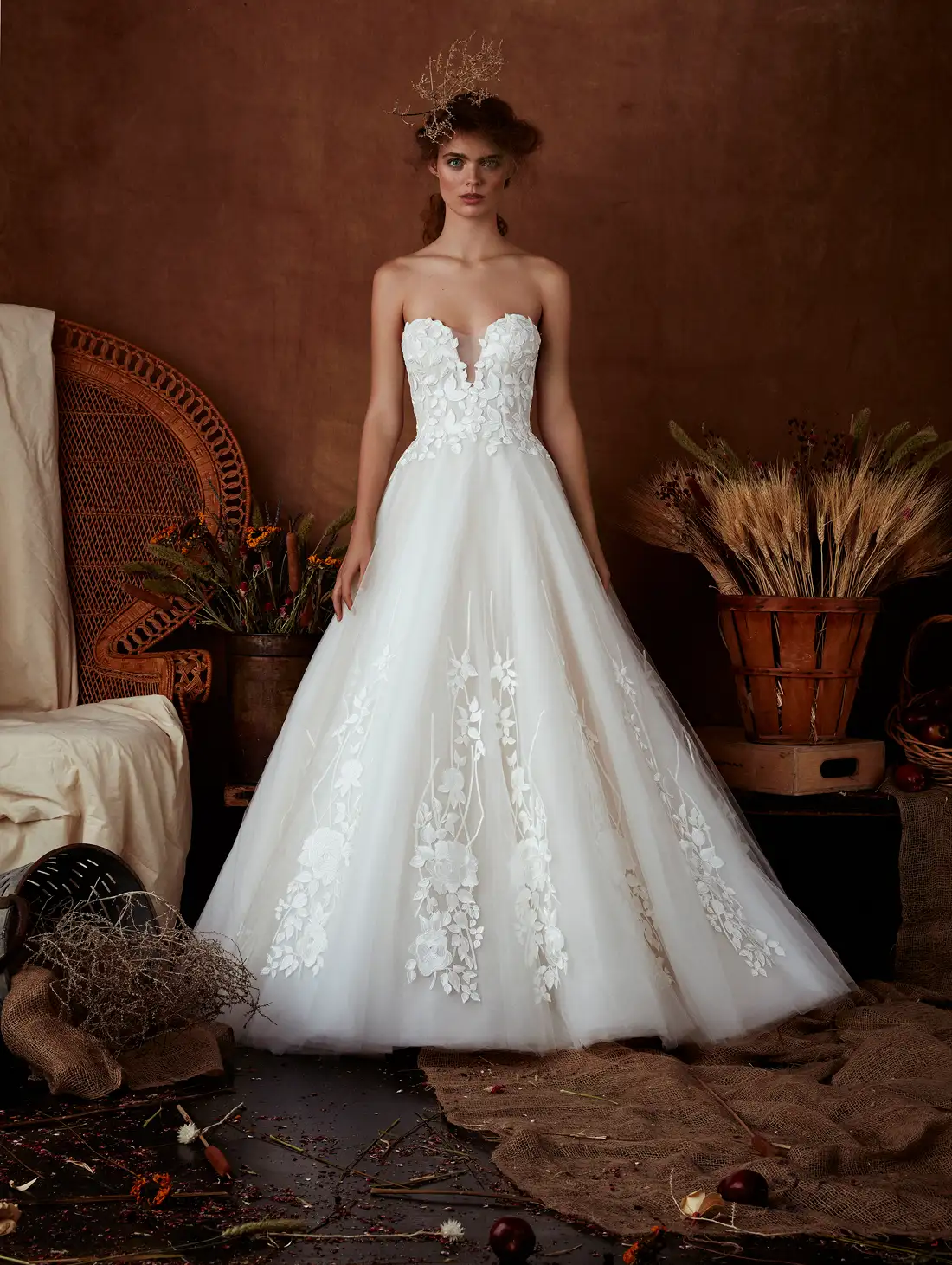 Wedding Dresses Inspired by Our Favorite 2017 Emmy Looks